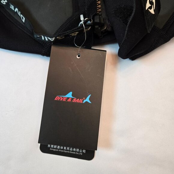 DIVE & SAIL Women's Shorty Wetsuit for Scuba or Snorkeling 2mm Sz: M Black/Gray - Picture 8 of 9